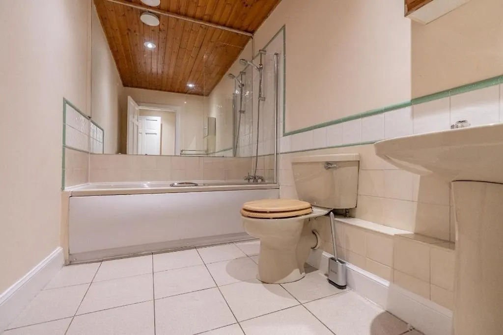 Lovely Apartment In Excellent City Centre Location Edimburgo